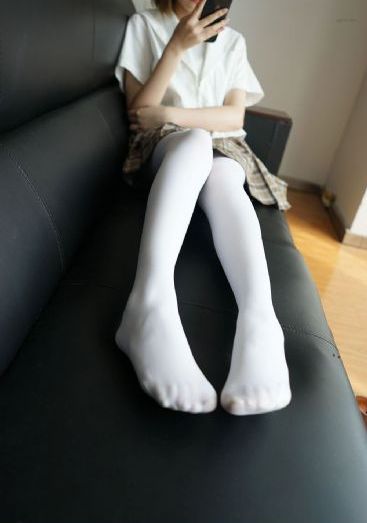 舔脚VK视频_720高清完整版播放