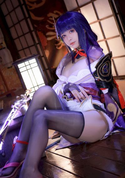 人妻综合区在线国内情侣自拍九九_720高清完整版