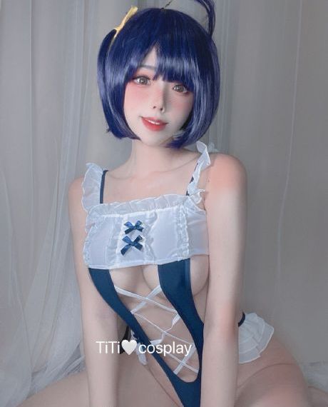 秋霞电影久久久精品一区二区_超清在线观看电视