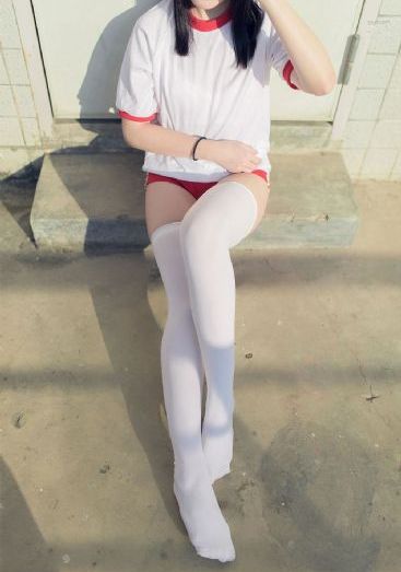 魔乳秘剑帖在线看无修改_720高清完整版播放