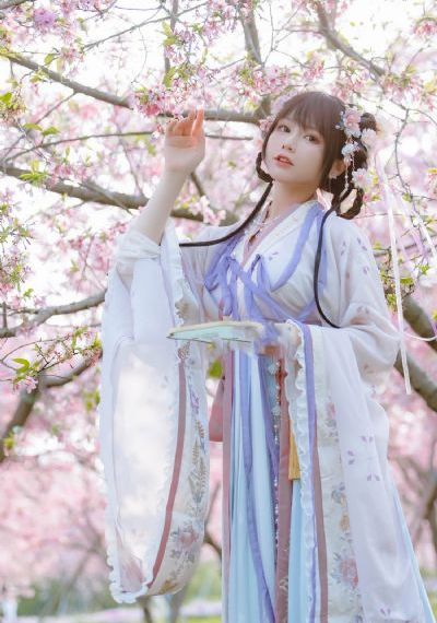 国产精品情侣久久婷婷综合_高清在线观看电视