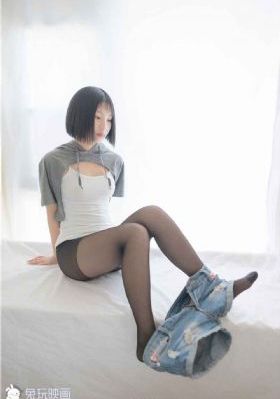 催眠浪荡性瘾双性受_BD英语完整视频观看